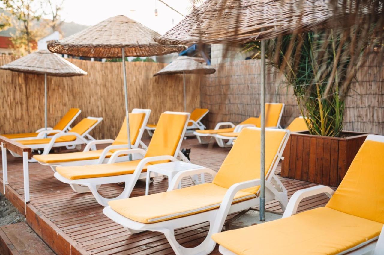 Bueyuekada Loc'Ada Hotel Adalar Exterior foto